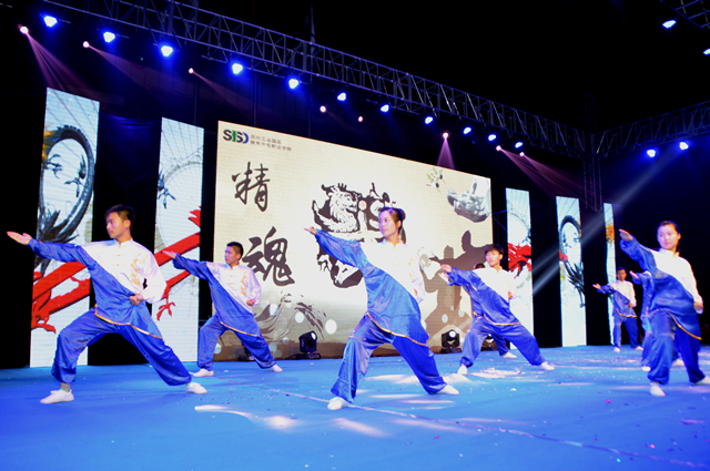 2014迎新晚会学生...